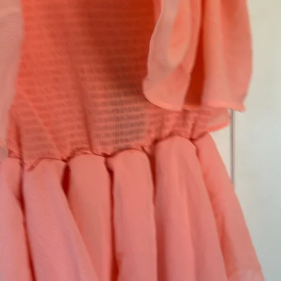 Fashion Nova Coral Colored Layer ruffled Emberlyn Romper SZ M - Picture 5 of 7